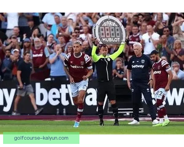 西汉姆联本赛季表现稳健，能否在竞争激烈的英超联赛中迎来突破？