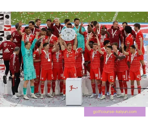 贝西克塔斯防线表现稳健，球队备受期待在联赛中争创佳绩