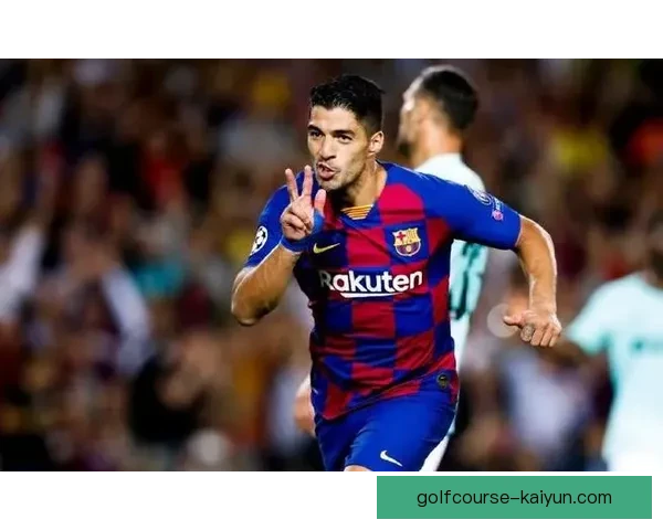 苏亚雷斯在巴萨时期表现稳健，助球队夺得多个荣誉